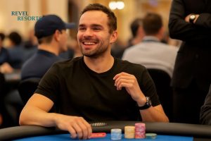 Set Over Set Cooler Gives Alan Keating $1.2 Million Poker Hand